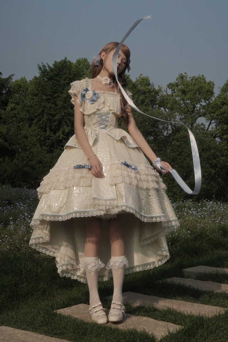 Beautifully Crafted Dress in a Classic Style