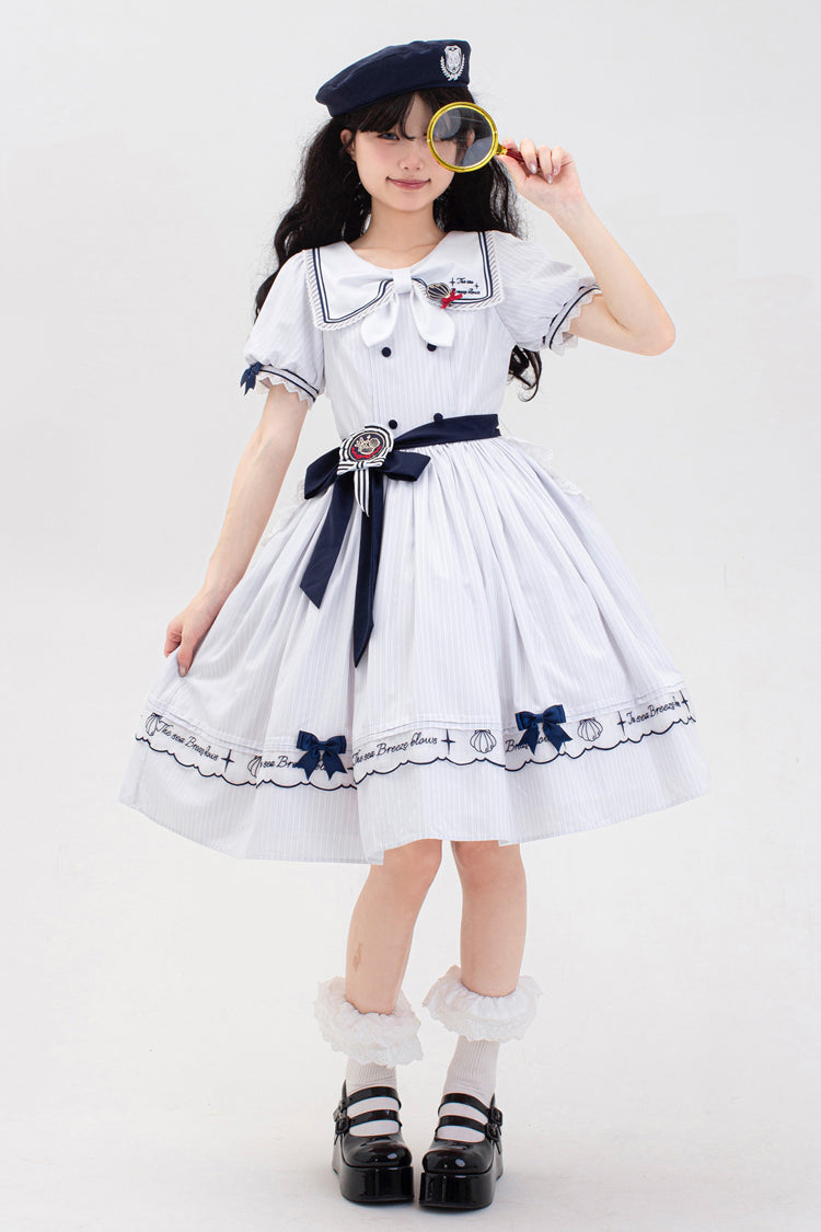 Beautifully Crafted Dress in a Classic Style
