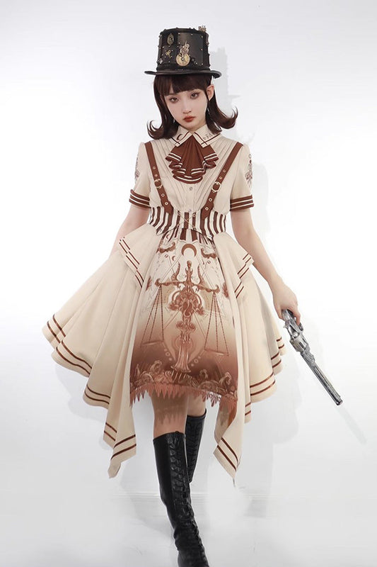 Finely Styled Dress with a Classic Vintage Look