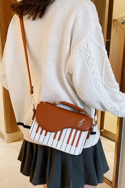 Effortlessly Elegant Bag with a Timeless Design