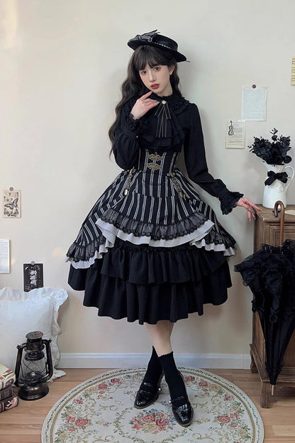 Finely Styled Garment with a Classic Vintage Look