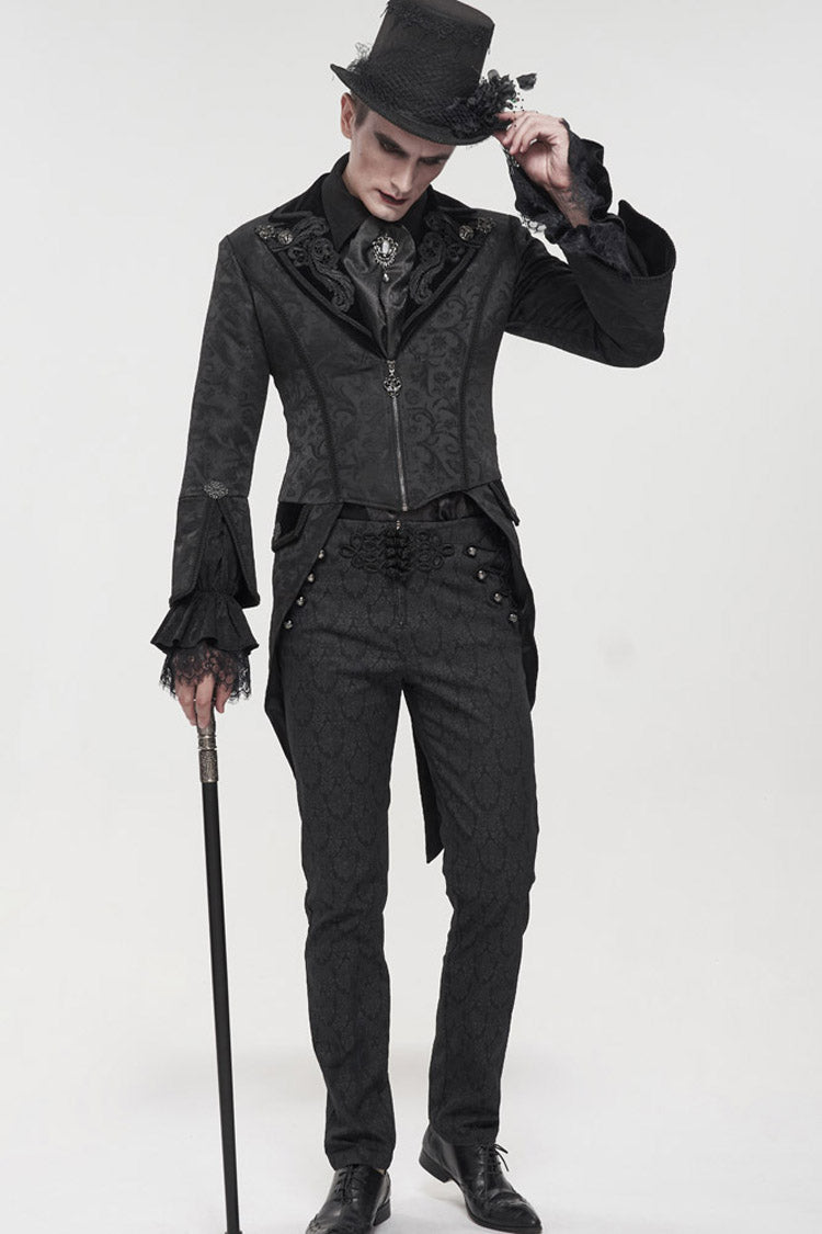 Finely Styled Coat with a Classic Vintage Look