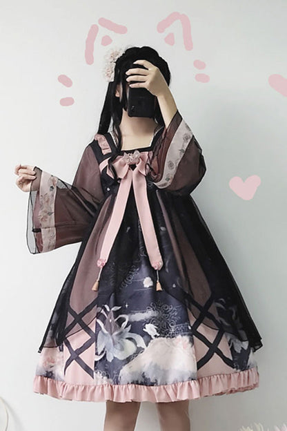 Finely Styled Dress with a Classic Vintage Look