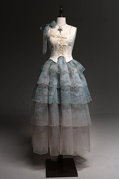Vintage Style Garment with a Modern Fit