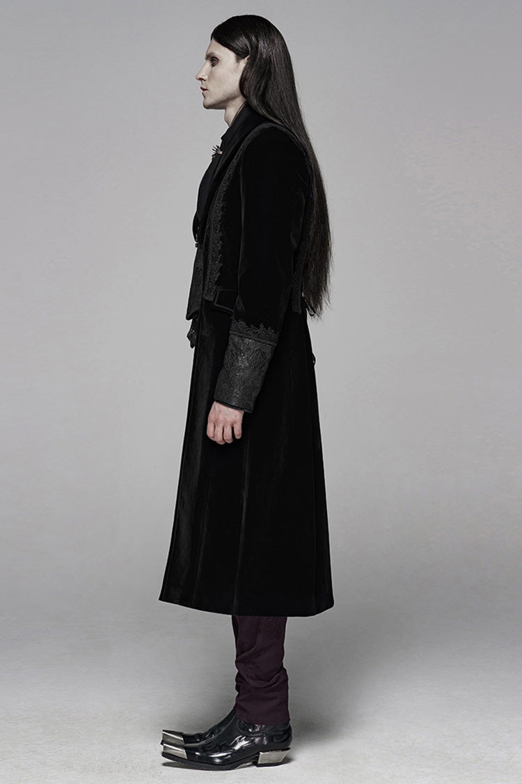 Beautifully Finished Coat in a Timeless Design