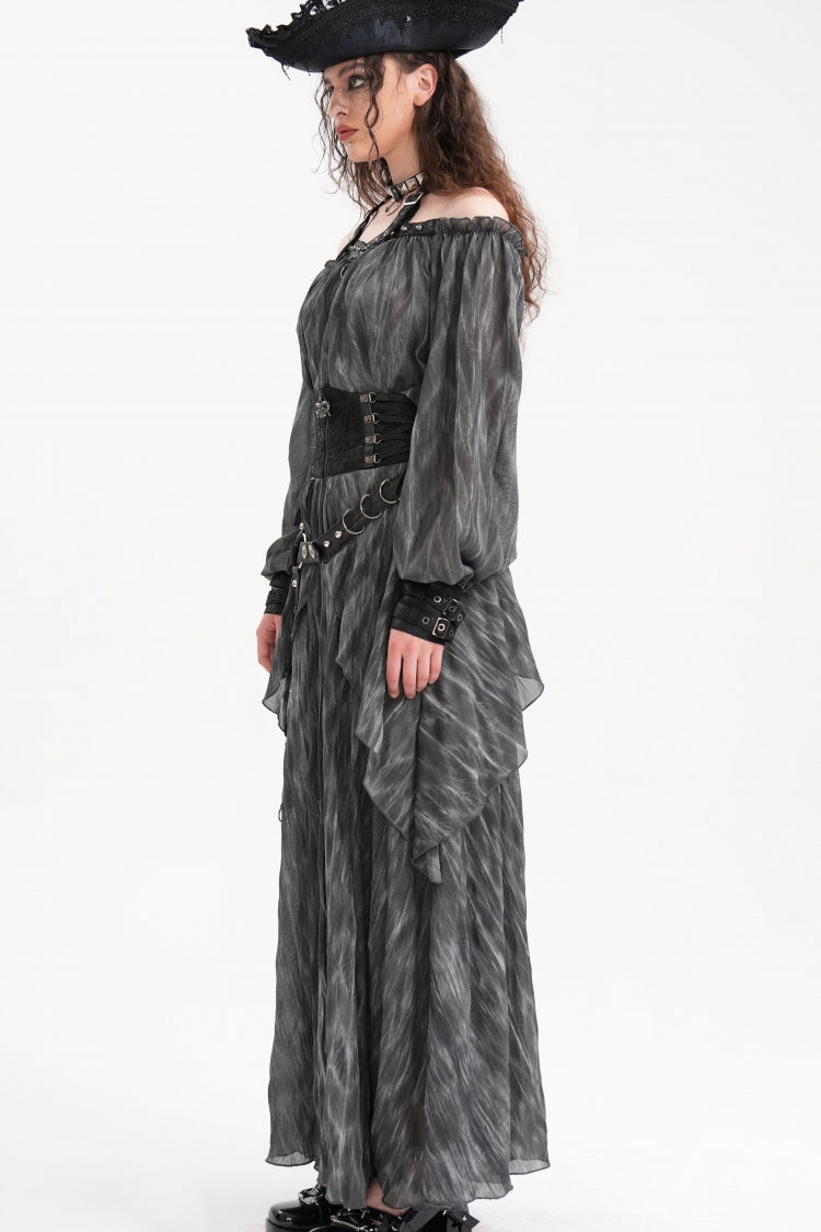 Sophisticated Blouse with a Clean Classic Look