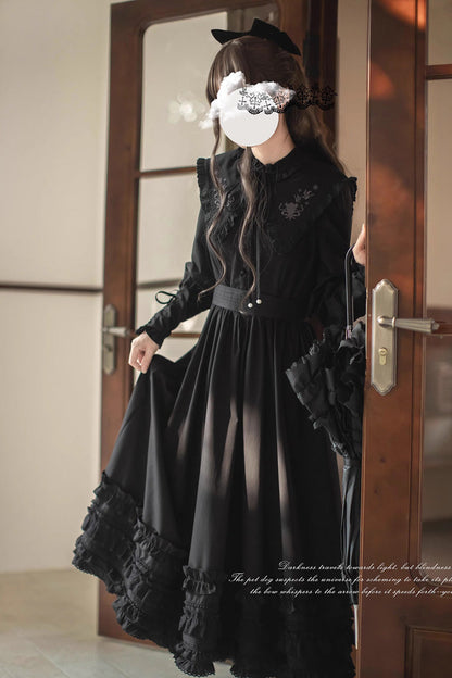 Elegantly Styled Dress for Everyday Wear