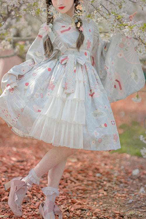 Finely Styled Dress with a Classic Vintage Look