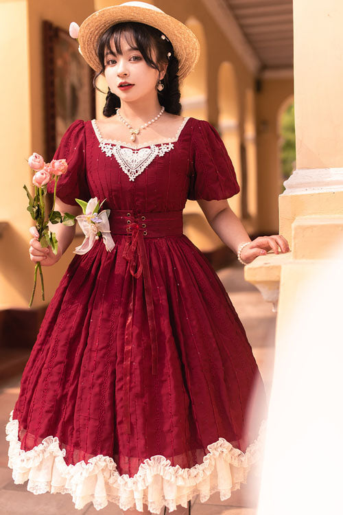 Classic Vintage Dress with a Flattering Fit