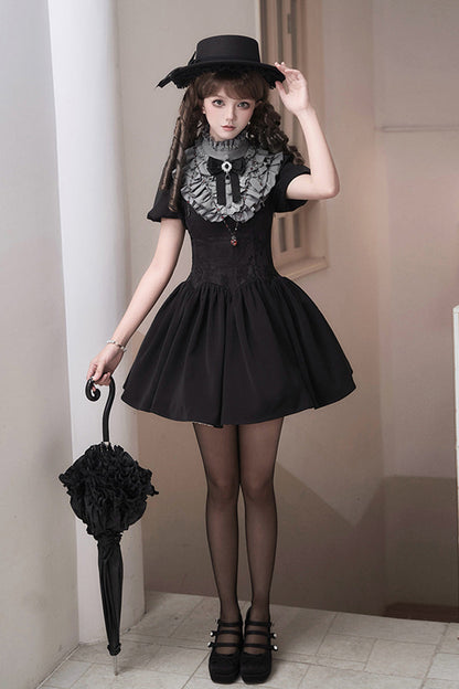 Beautifully Crafted Dress in a Classic Style