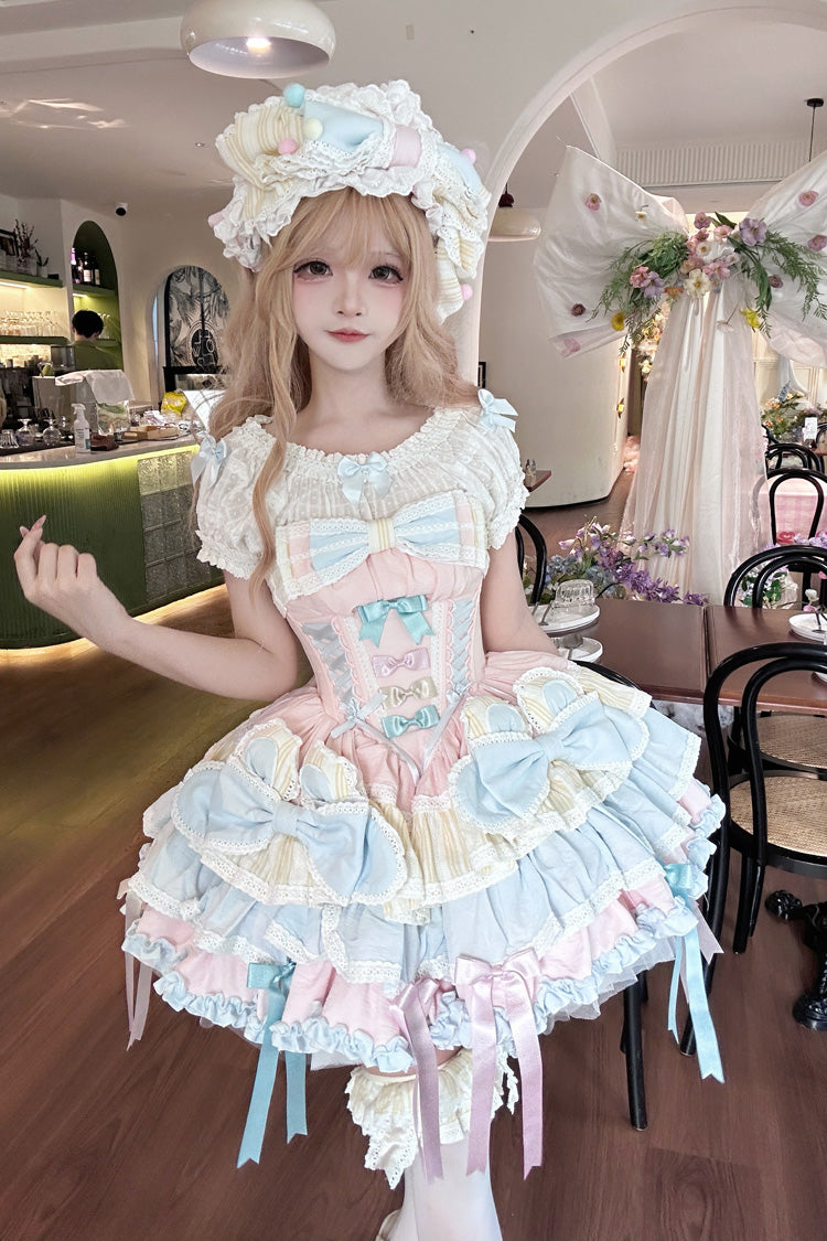 Finely Styled Dress with a Classic Vintage Look