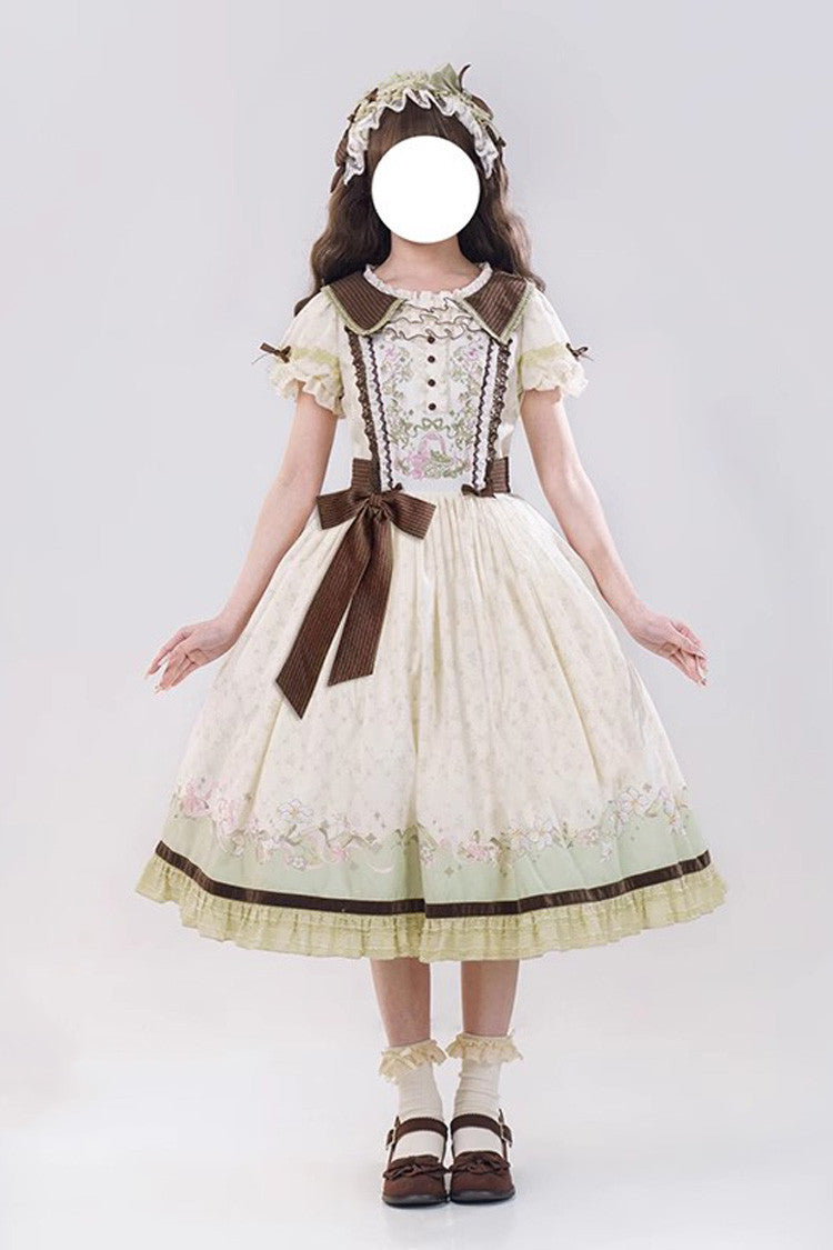 Subtly Elegant Dress with a Refined Vintage Look
