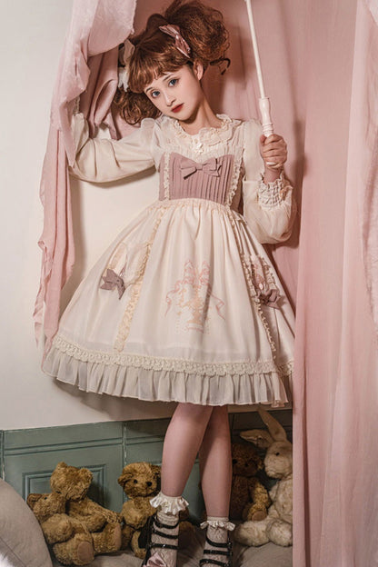 Subtly Elegant Dress with a Refined Vintage Look