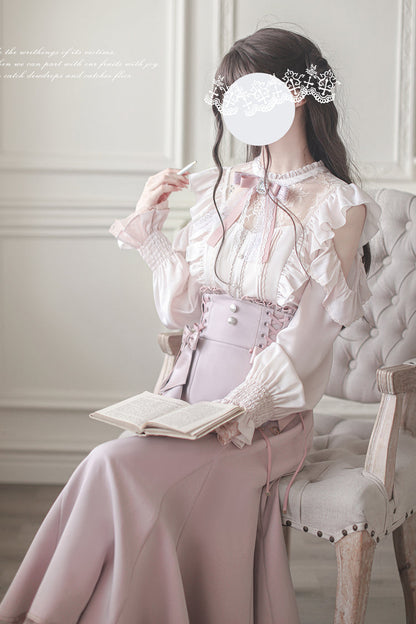 Subtly Elegant Dress with a Refined Vintage Look