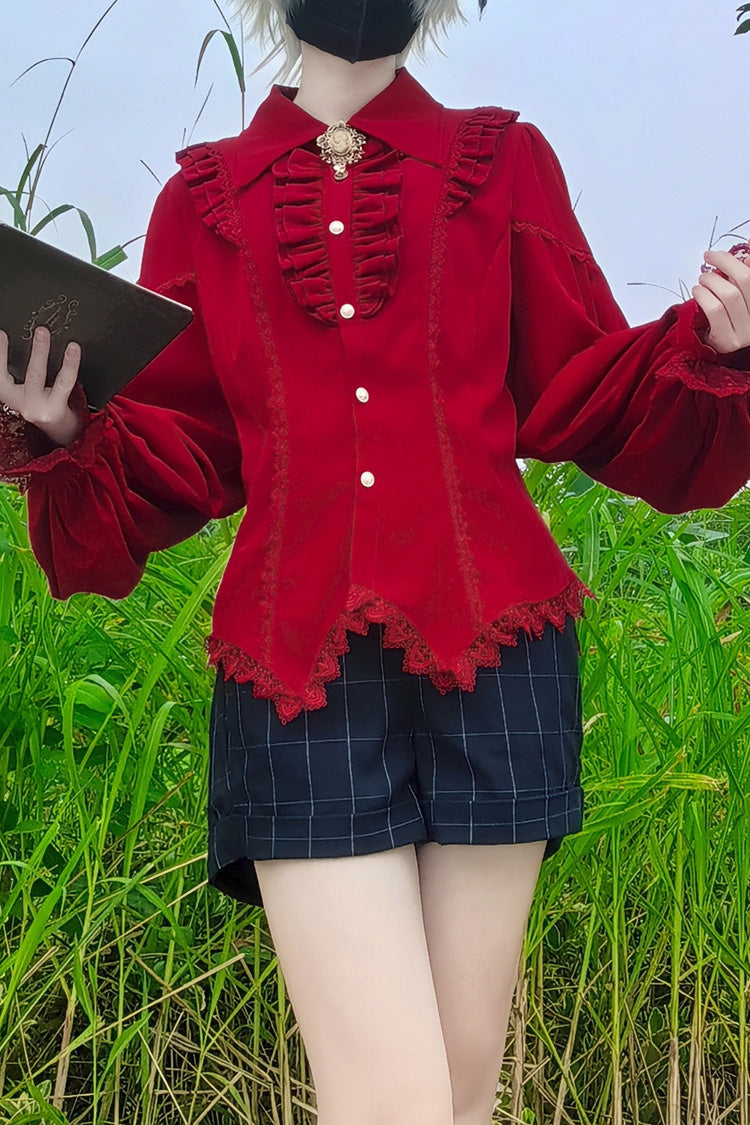Classic Designed Blouse in a Timeless Cut