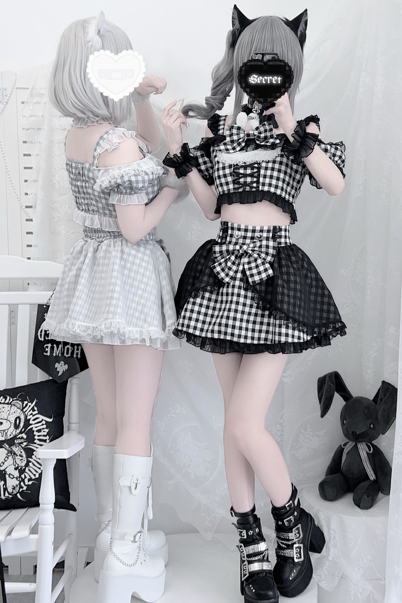 Underground Idol Plaid Matching Set