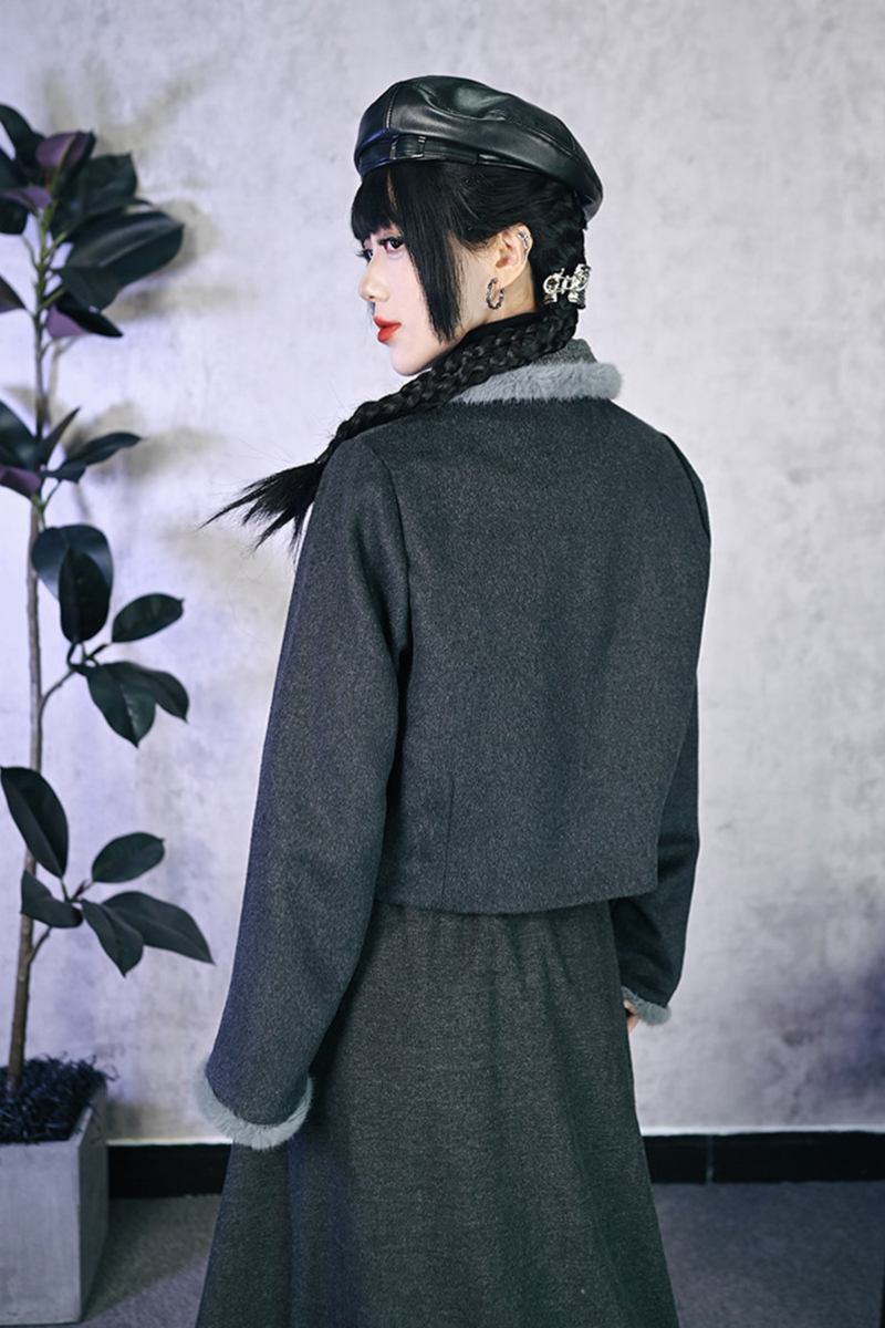 Retro Mode Faux Fur Short Jacket + Skirt