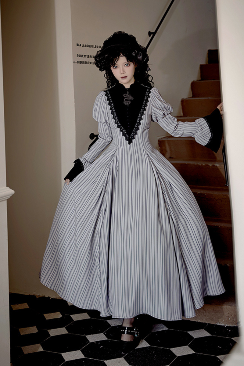 [pre-order] Stripe Lolita Dress + Apron + Necklace + Ribbon