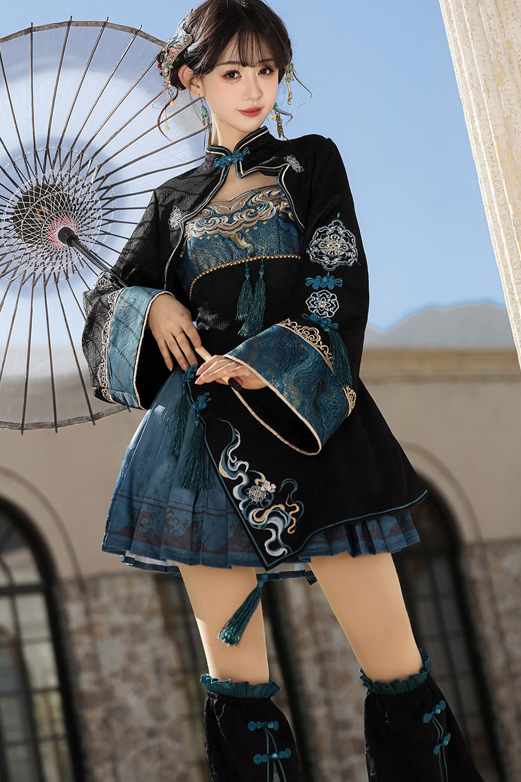 Classic Designed Dress in a Timeless Cut