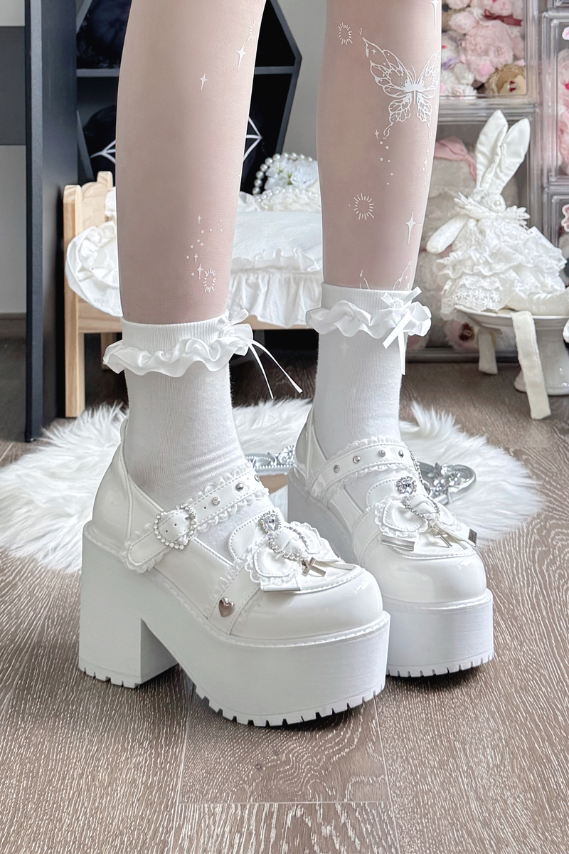 Jewel Cross Ribbon Shoes