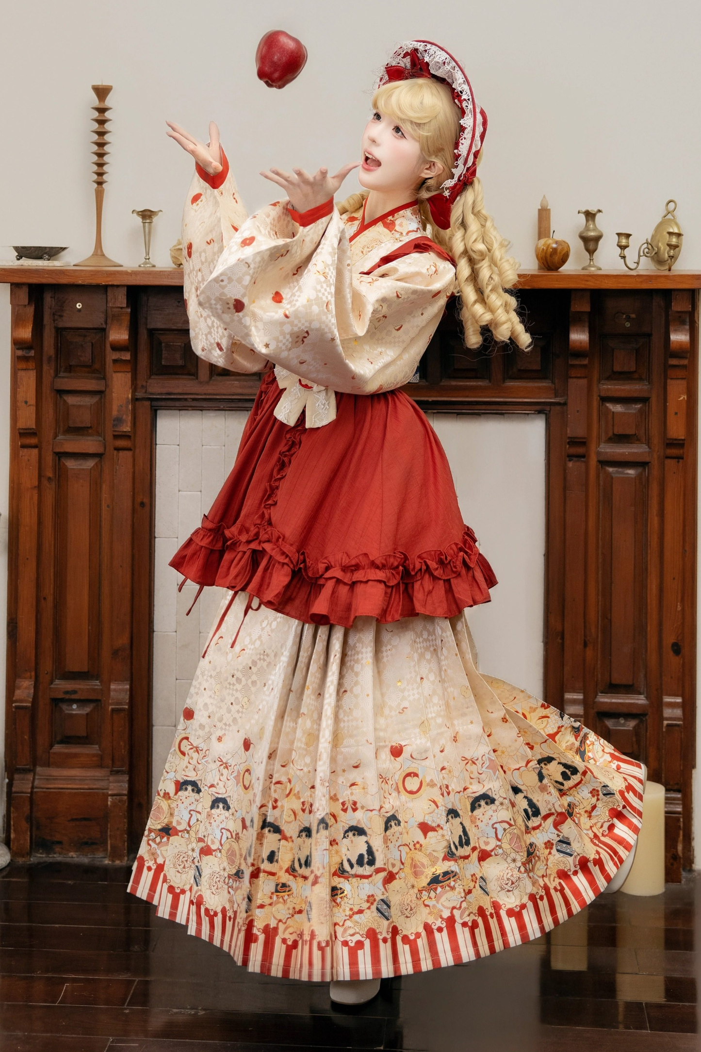Apple Chinese-style Dress + Skirt + Overskirt + Brooch + Shawl