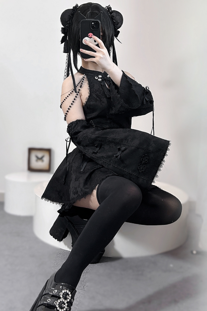 [reserved Item] Mine China Stand Top + Ruffle Pants + Accessories