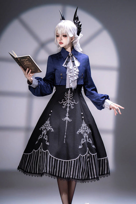 Casually Elegant Dress with a Refined Edge