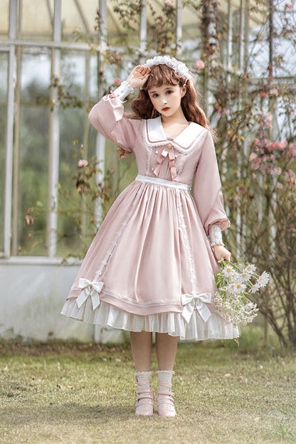 Casually Elegant Dress with a Refined Edge