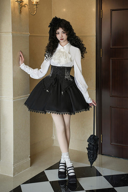 Subtly Elegant Dress with a Refined Vintage Look