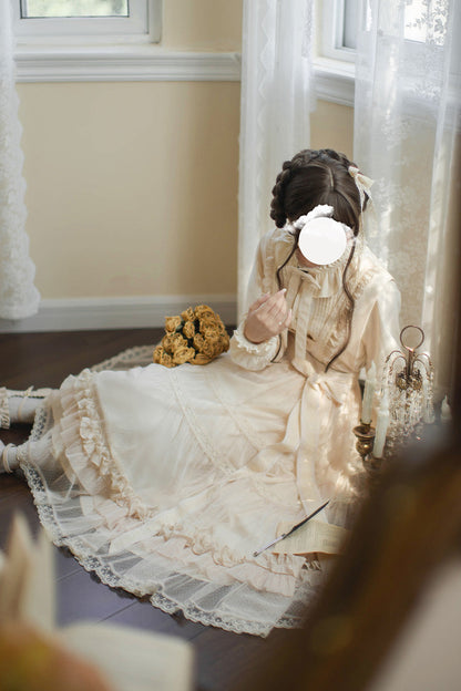 Thoughtfully Designed Dress in a Timeless Style