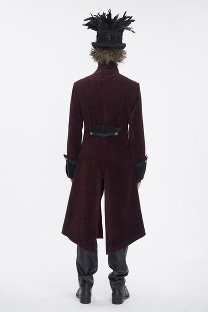 Beautifully Finished Coat in a Timeless Design