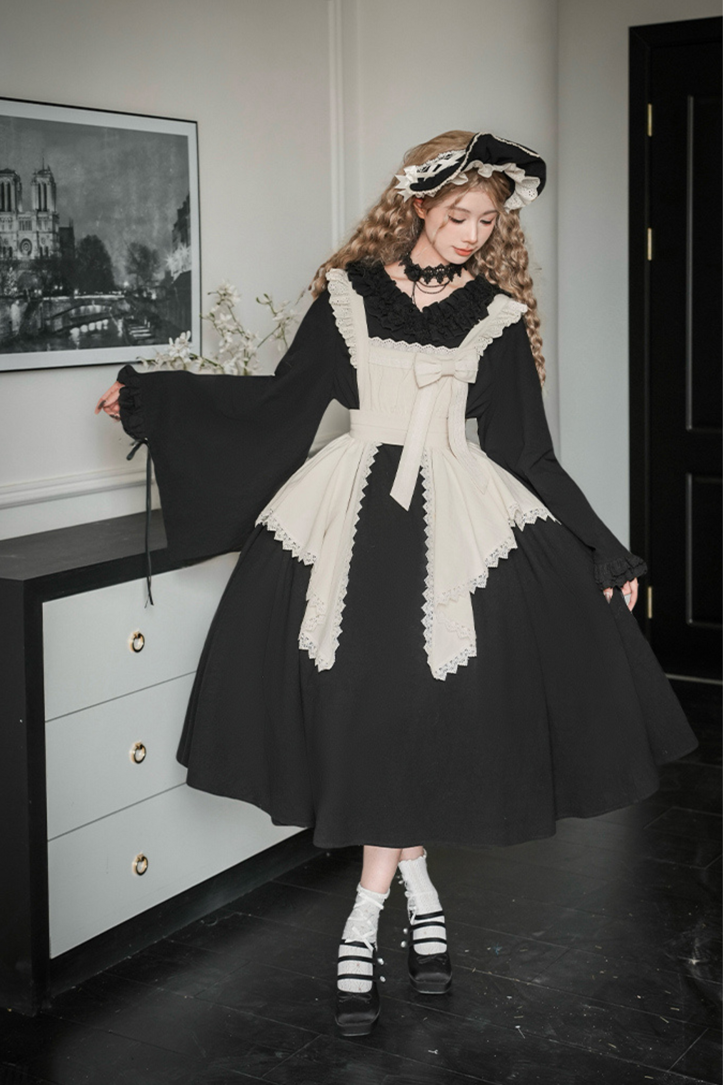 [pre-order] Gothic Doll Lolita Dress + Lolita Apron