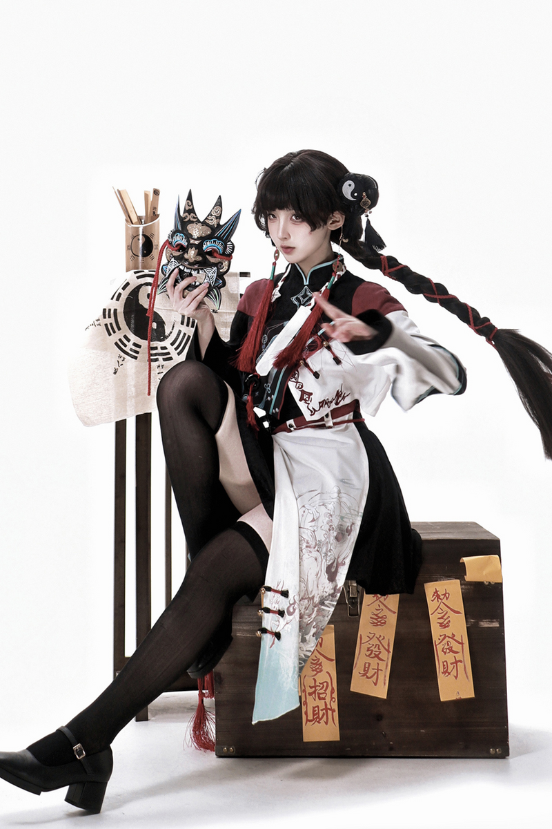Devil's Chinese-style Jacket + Camisole + Pleated Skirt + Skirt Curtains