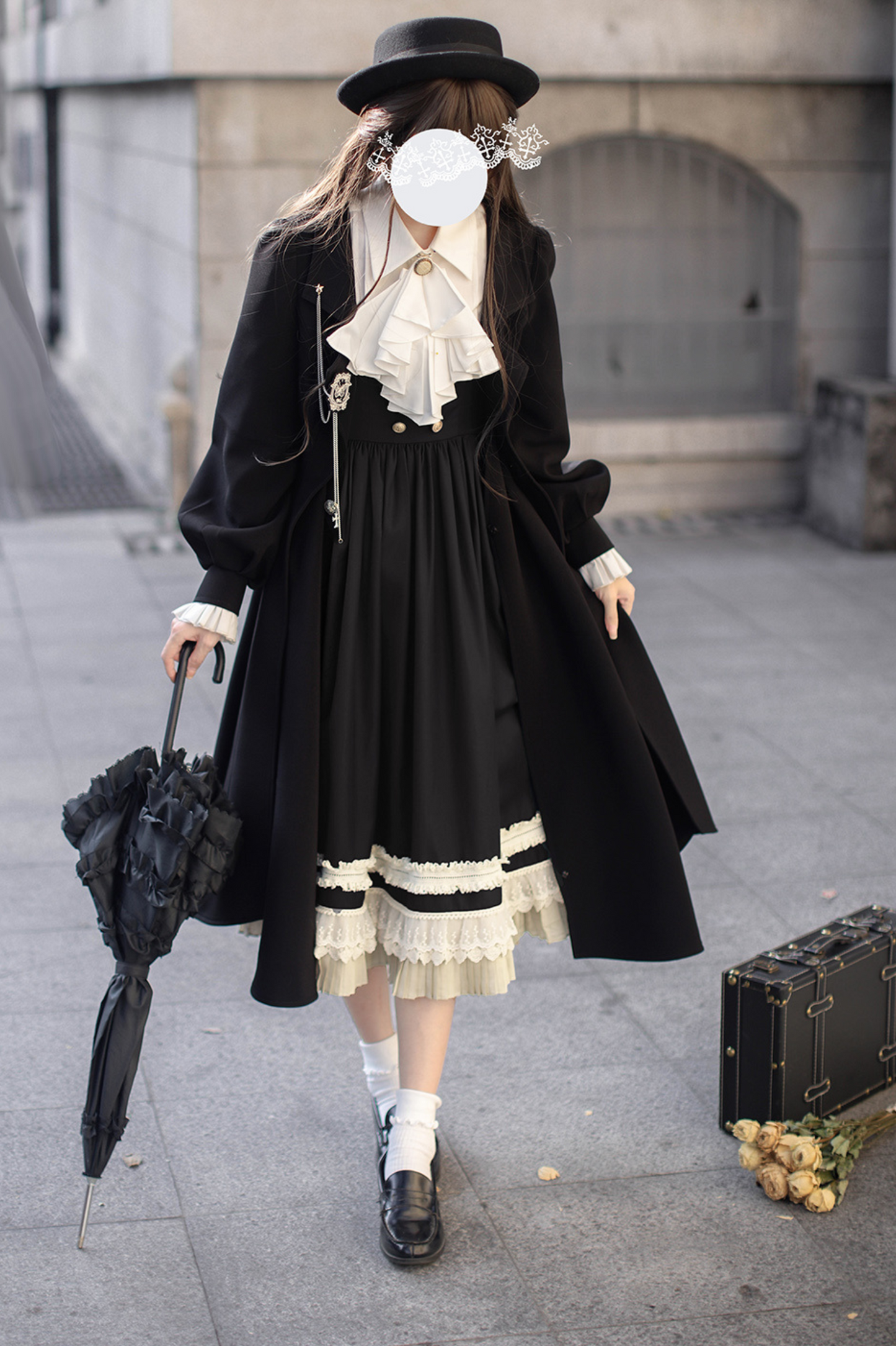 [pre-order] Retro Sweet College Coat + Suspender Skirt + Shirt + Collar + Brooch