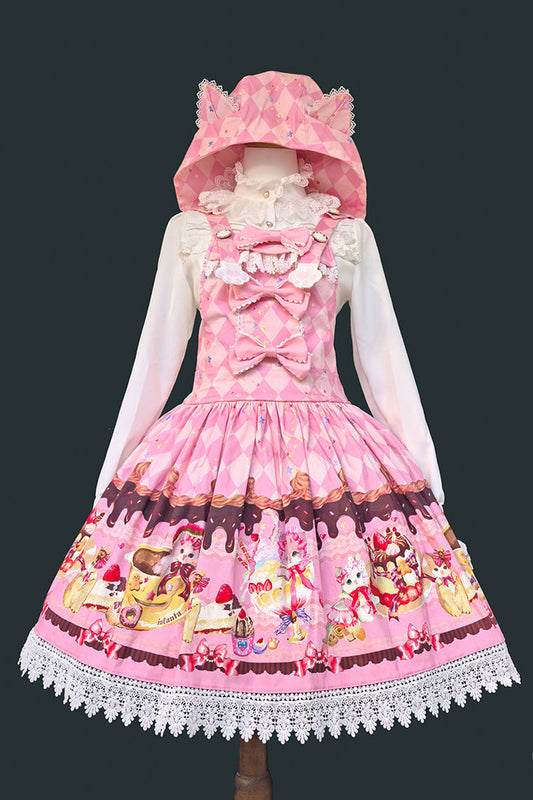 Finely Styled Dress with a Classic Vintage Look
