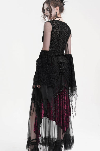 Finely Styled Garment with a Classic Vintage Look