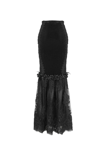 Beautifully Crafted Garment in a Classic Style