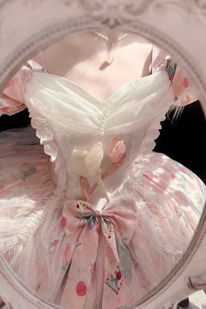 Subtly Elegant Dress with a Refined Vintage Look
