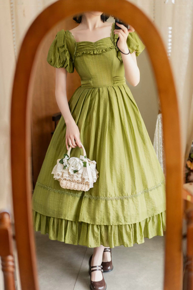 Vintage Style Dress with a Modern Fit