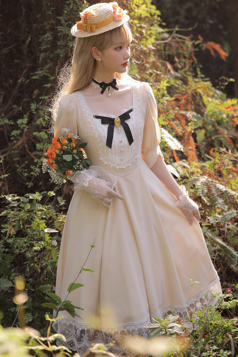 Retro Lace Classic Lolita Dress