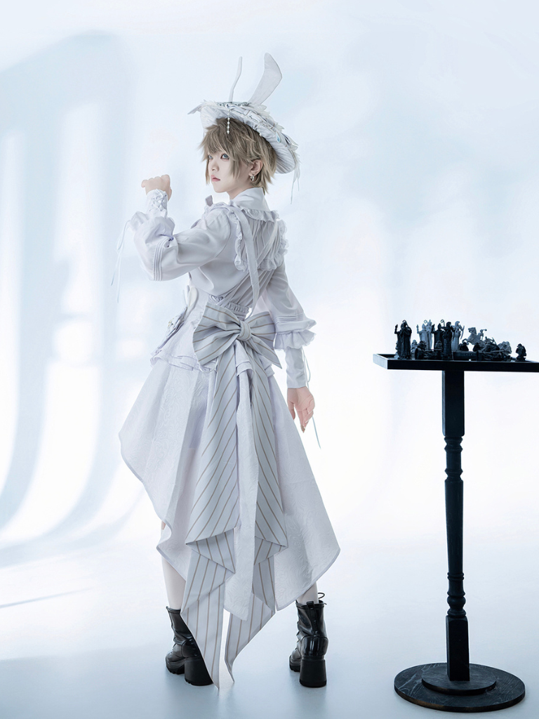 White Moon Rabbit Prince Set