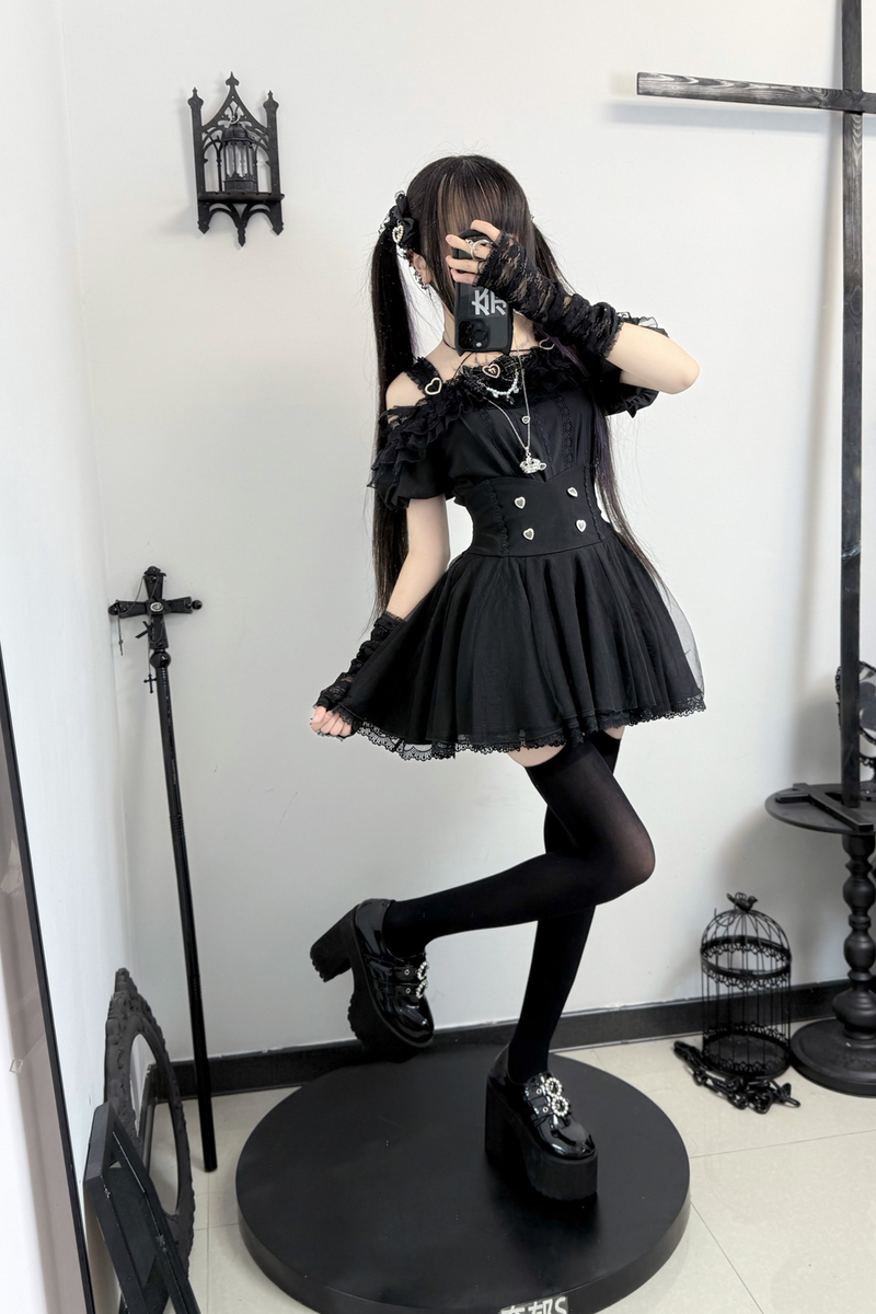 [pre-order] Jirai Off Shoulder Top + Flare Skirt + Ribbon