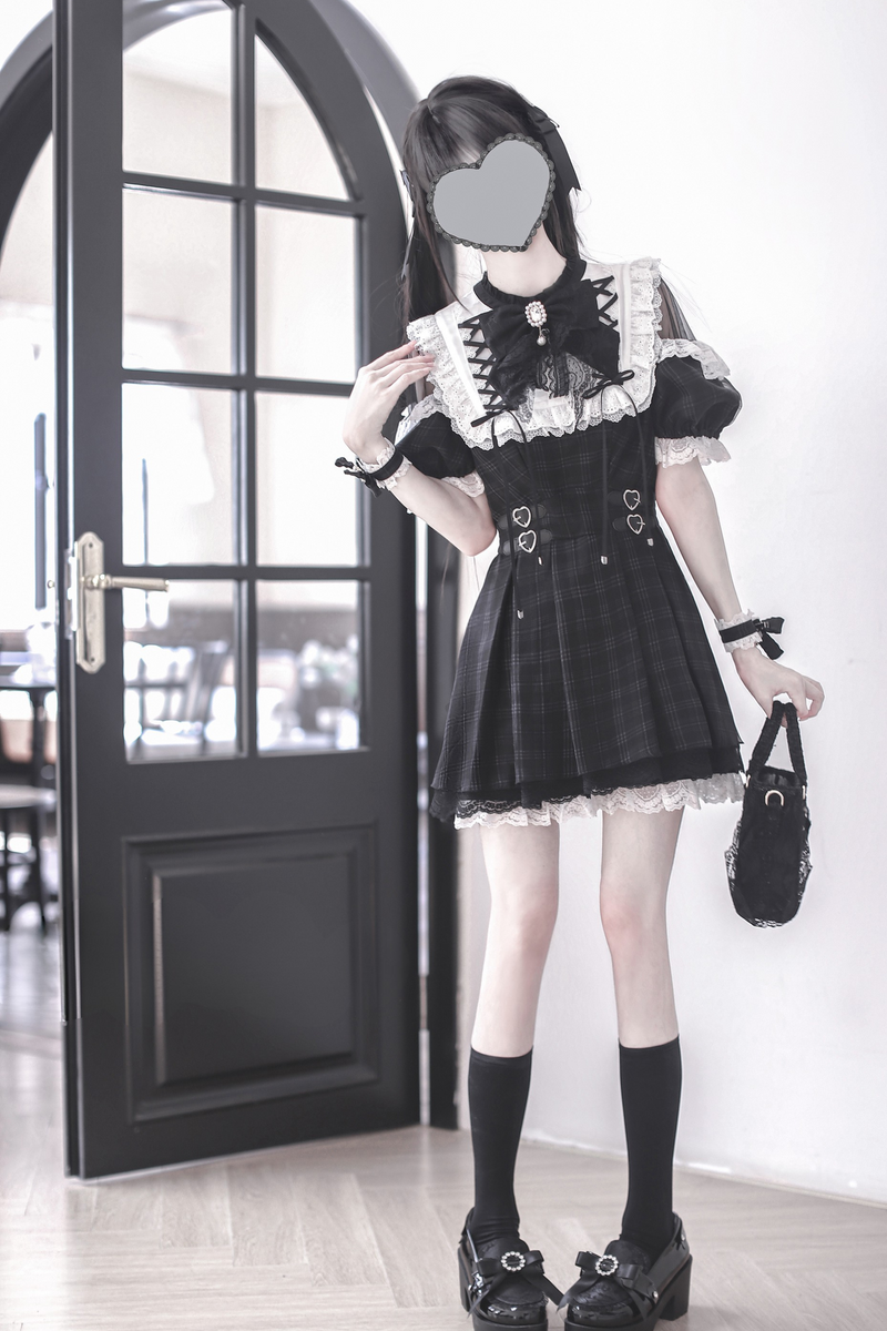 [pre-order] Angel Heart Checkered Dark Kawaii Dress