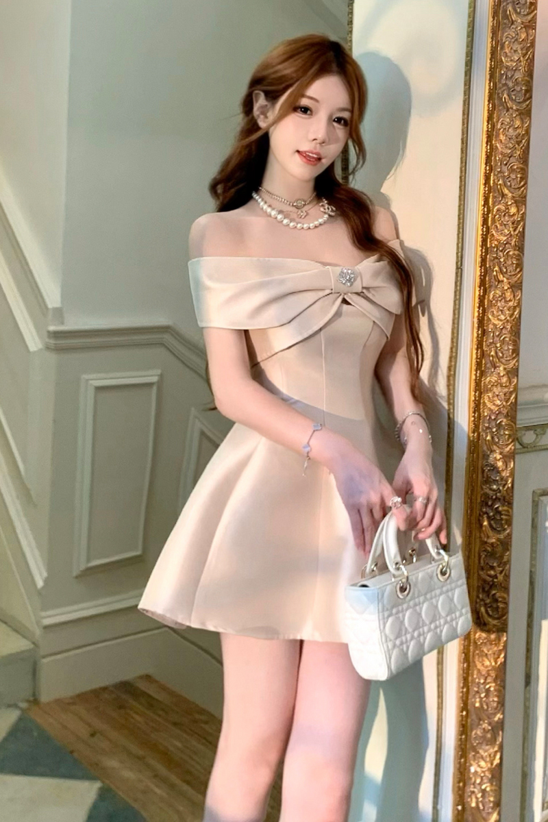 Off Shoulder Ribbon Short Flare Dress + Long Flare Dress