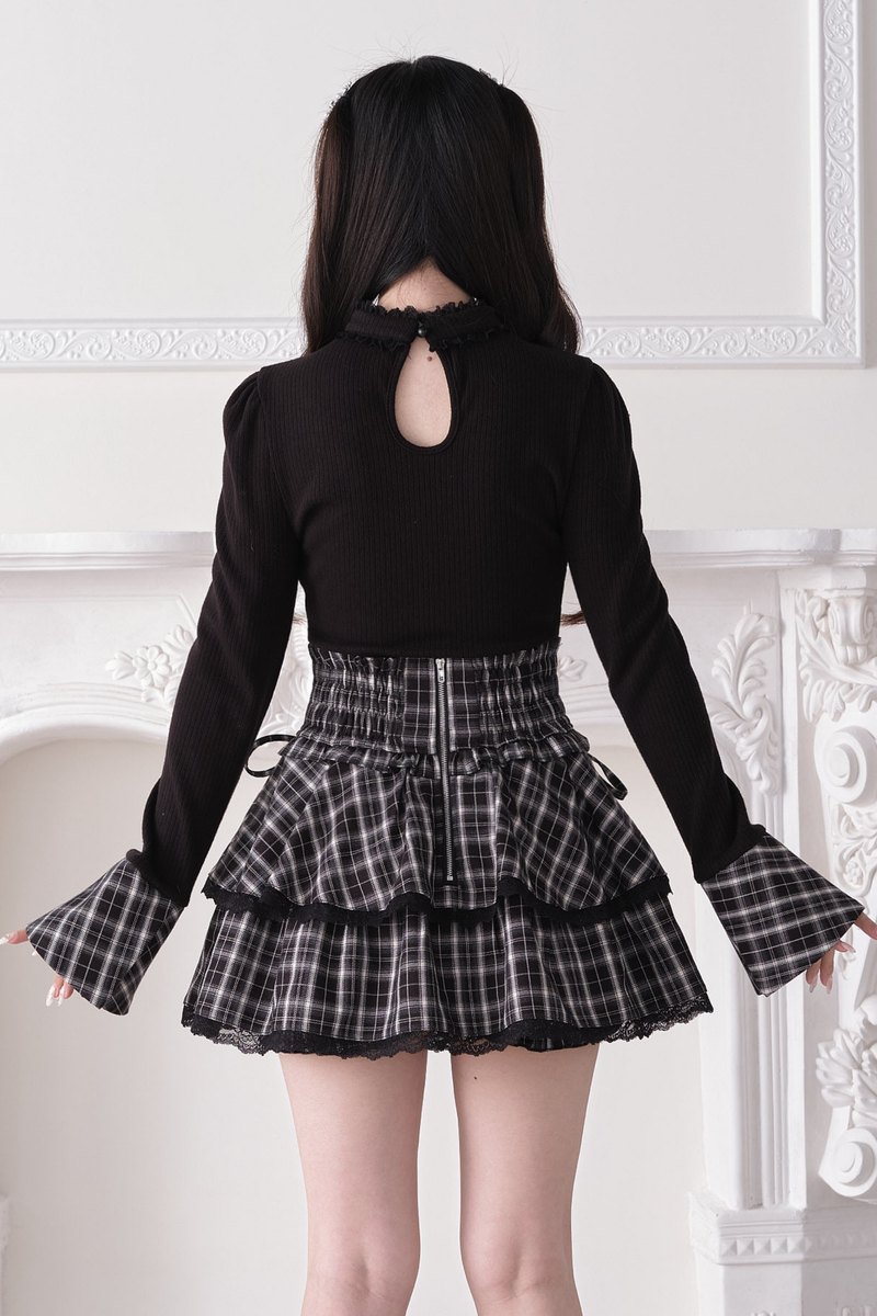 Ribbon Choker Knit Top