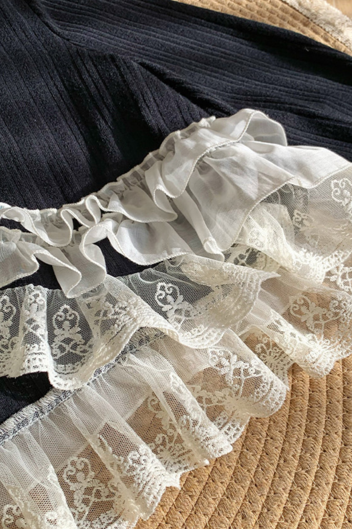 Lace Trim Knit Cardigan