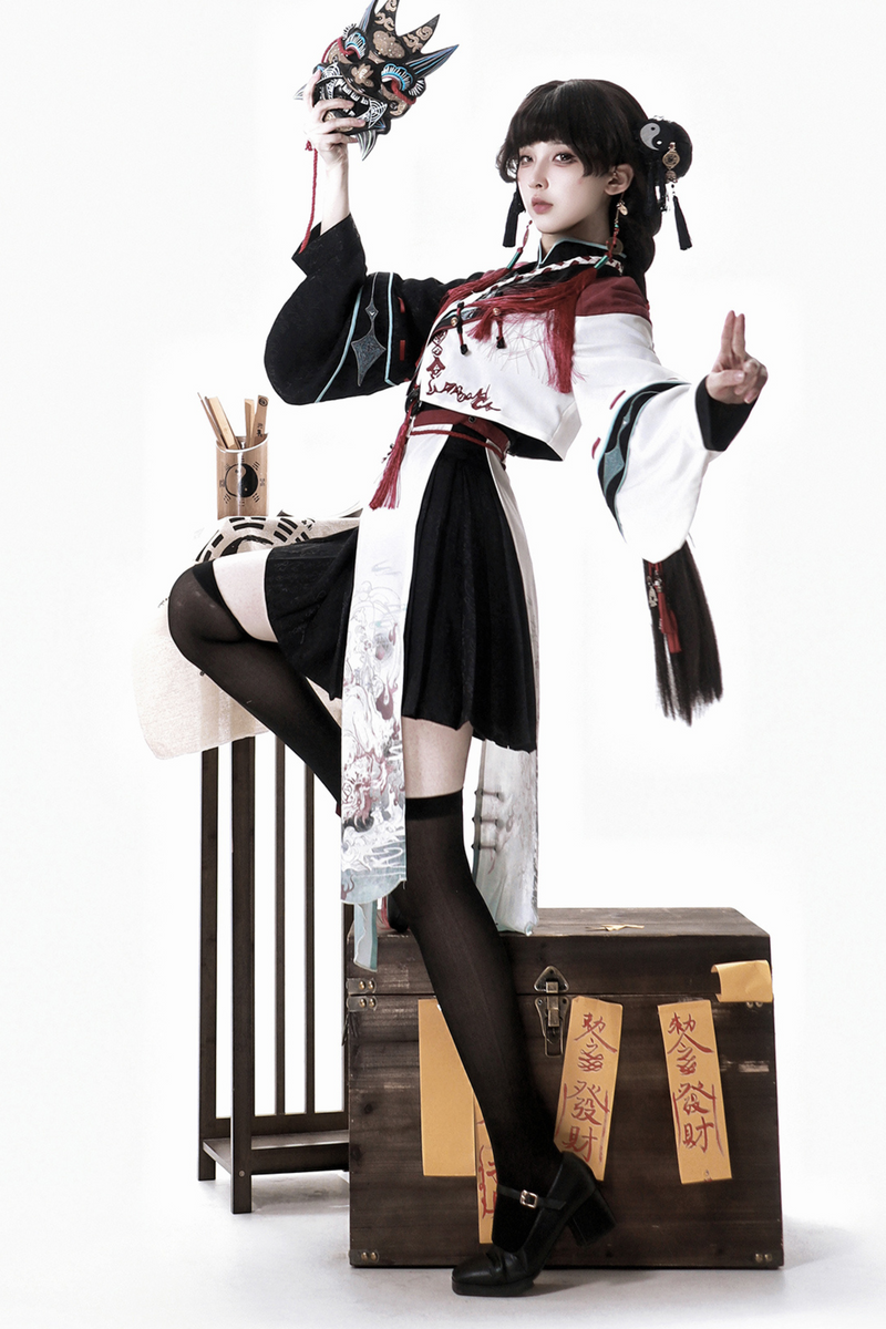 Devil's Chinese-style Jacket + Camisole + Pleated Skirt + Skirt Curtains