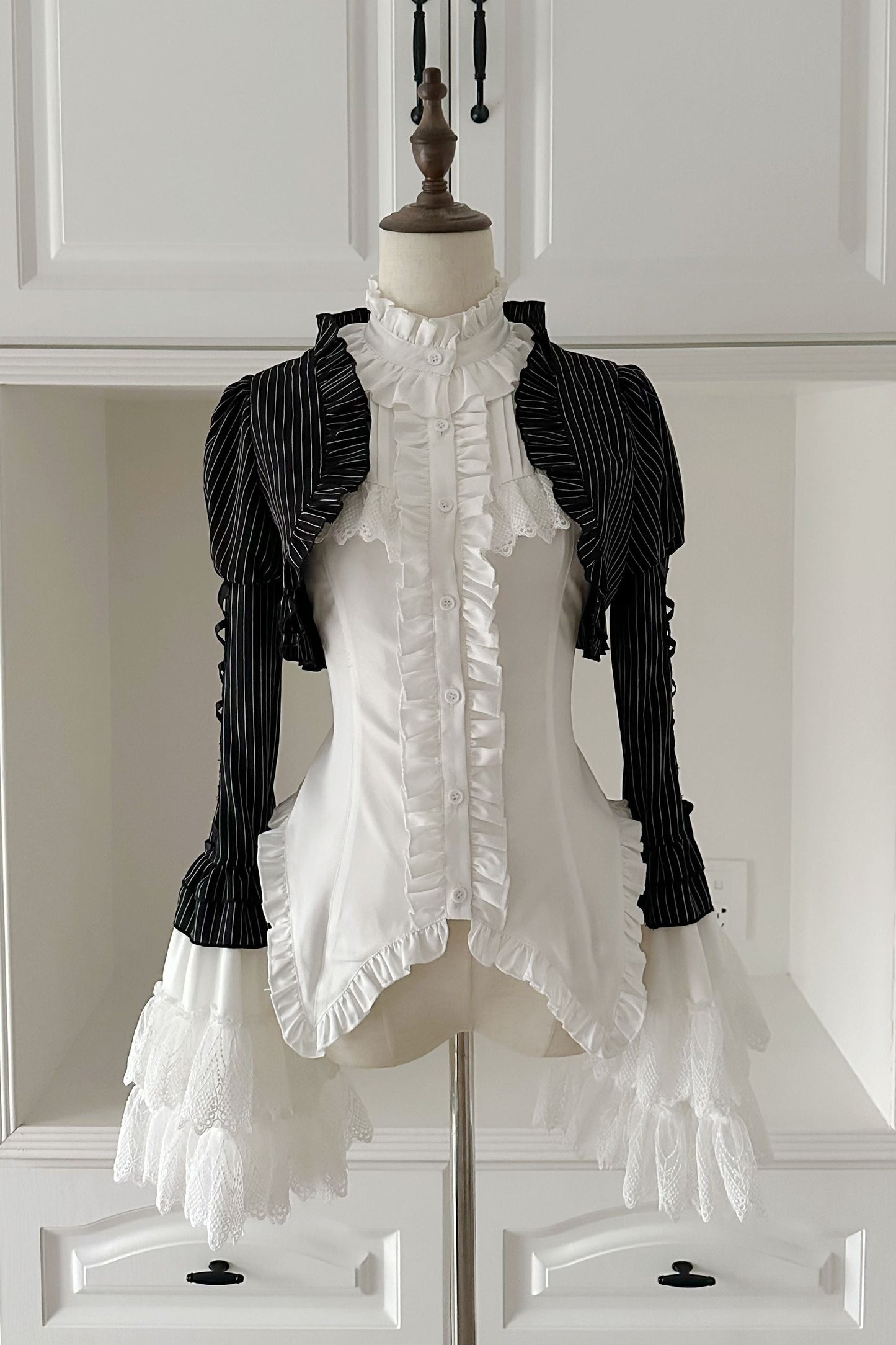 [pre-order Deadline: March 31] Cross Nocturne Gothic Dark Stripe Layered Top + Cross Rose Stripe Pull Up Skirt