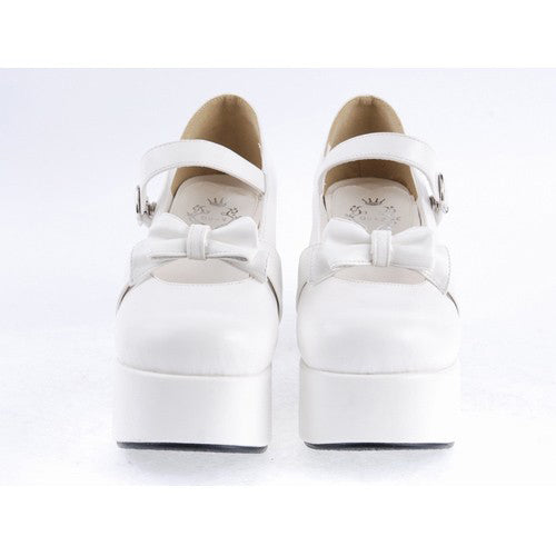 Classic Vintage Shoes with a Flattering Fit