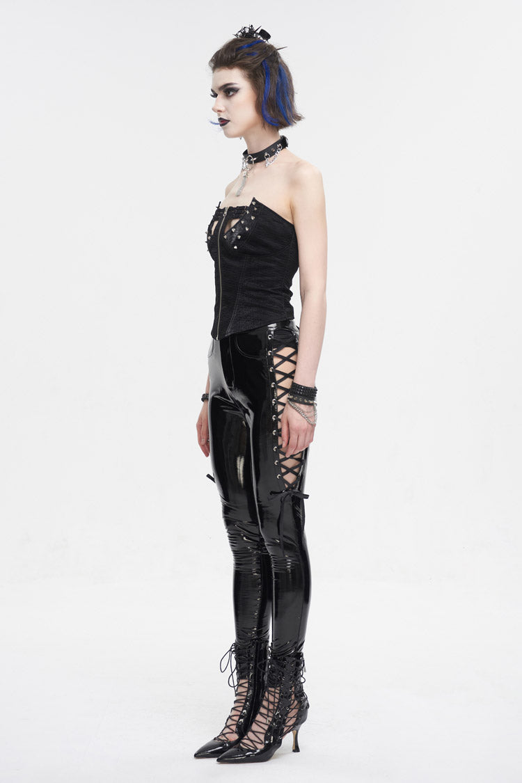 Finely Styled Garment with a Classic Vintage Look